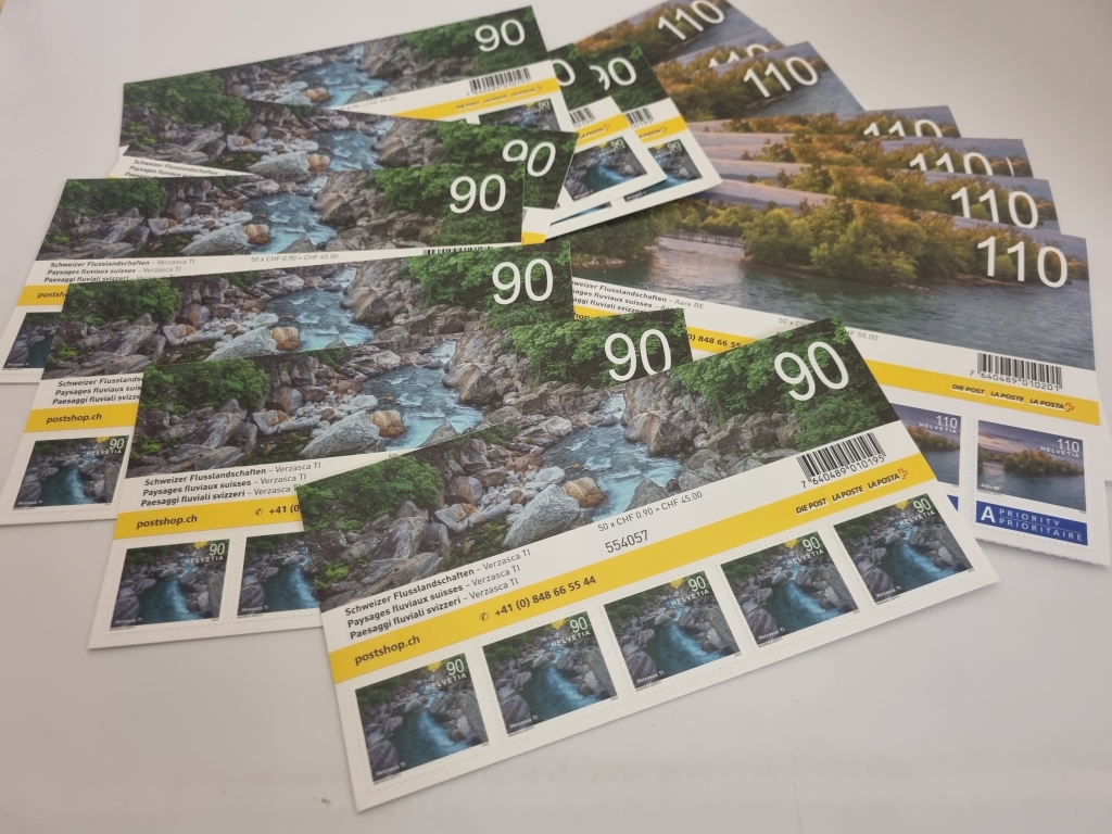 Frankturgültige Briefmarken selbstklebend unter Postpreis